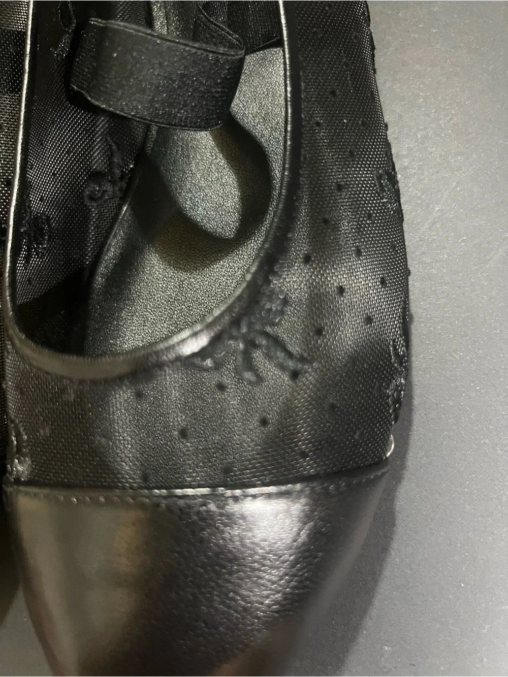 New Tory Burch Black Textured Ballet Flats with Elastic Strap